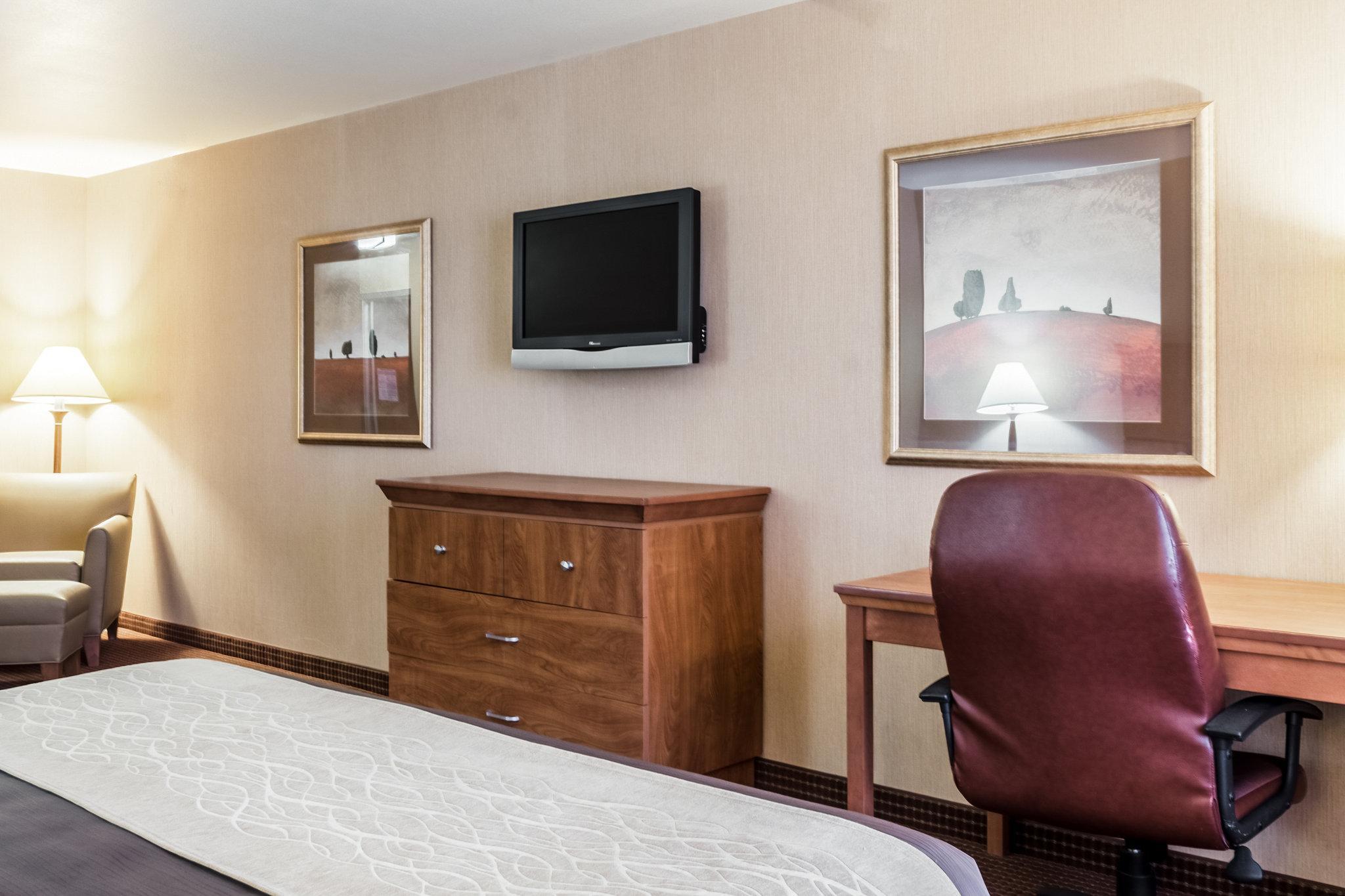 Comfort Inn & Suites Mitchell I-90 Buitenkant foto
