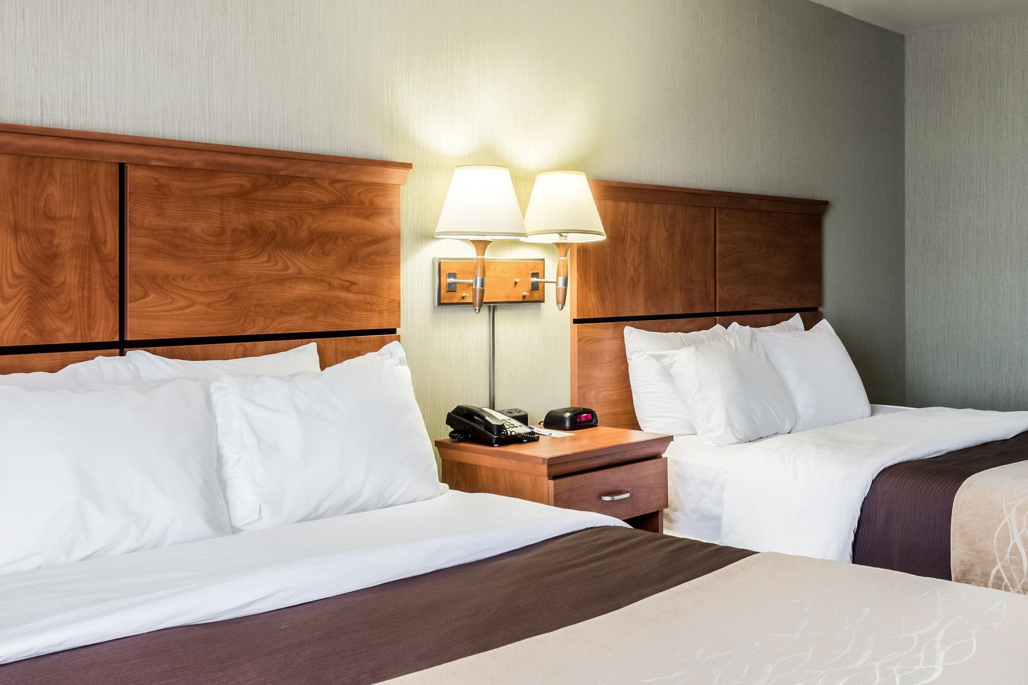Comfort Inn & Suites Mitchell I-90 Buitenkant foto