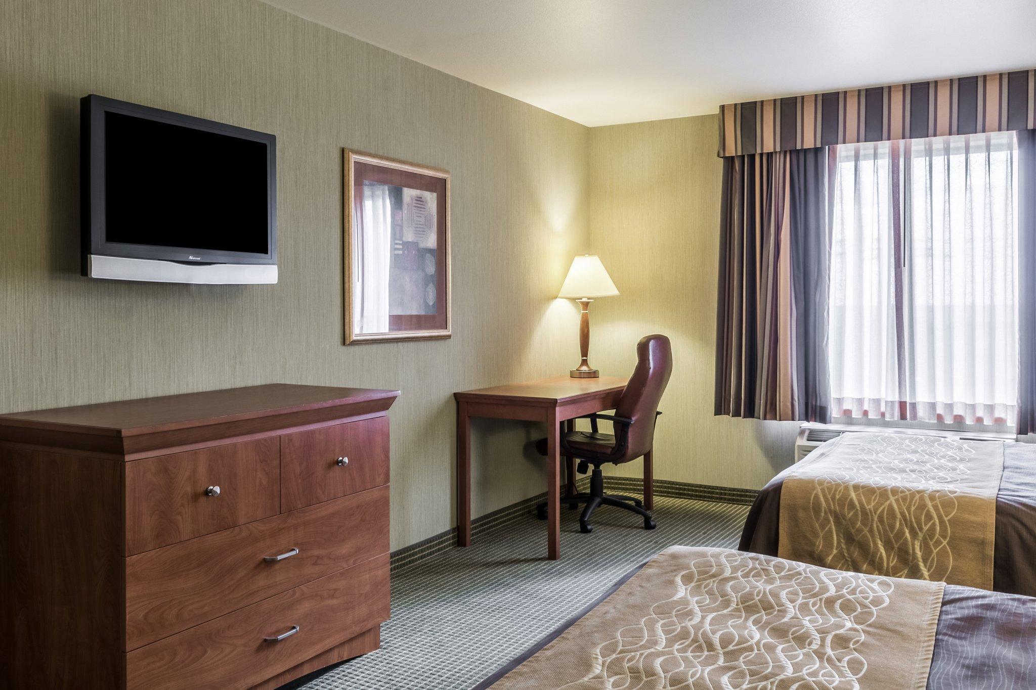 Comfort Inn & Suites Mitchell I-90 Buitenkant foto